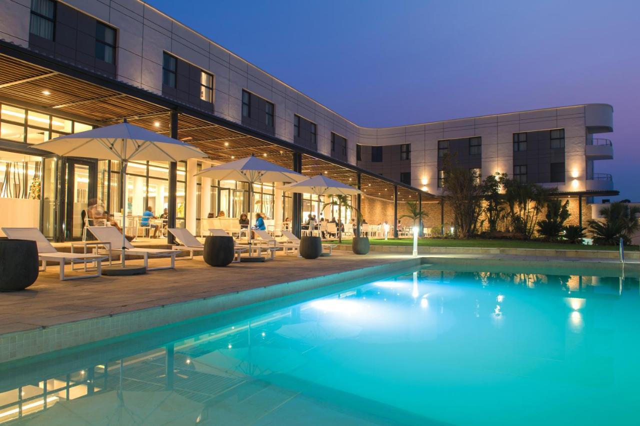 Garden Court Kitwe Hotel Buitenkant foto